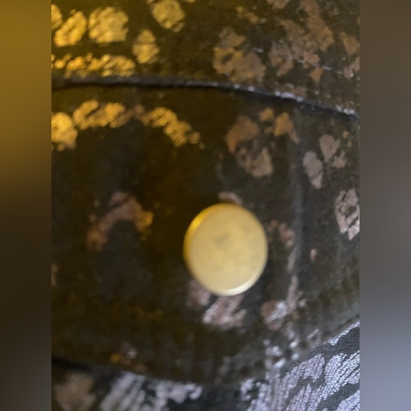 JM Collections Top - Picture 13 of 13